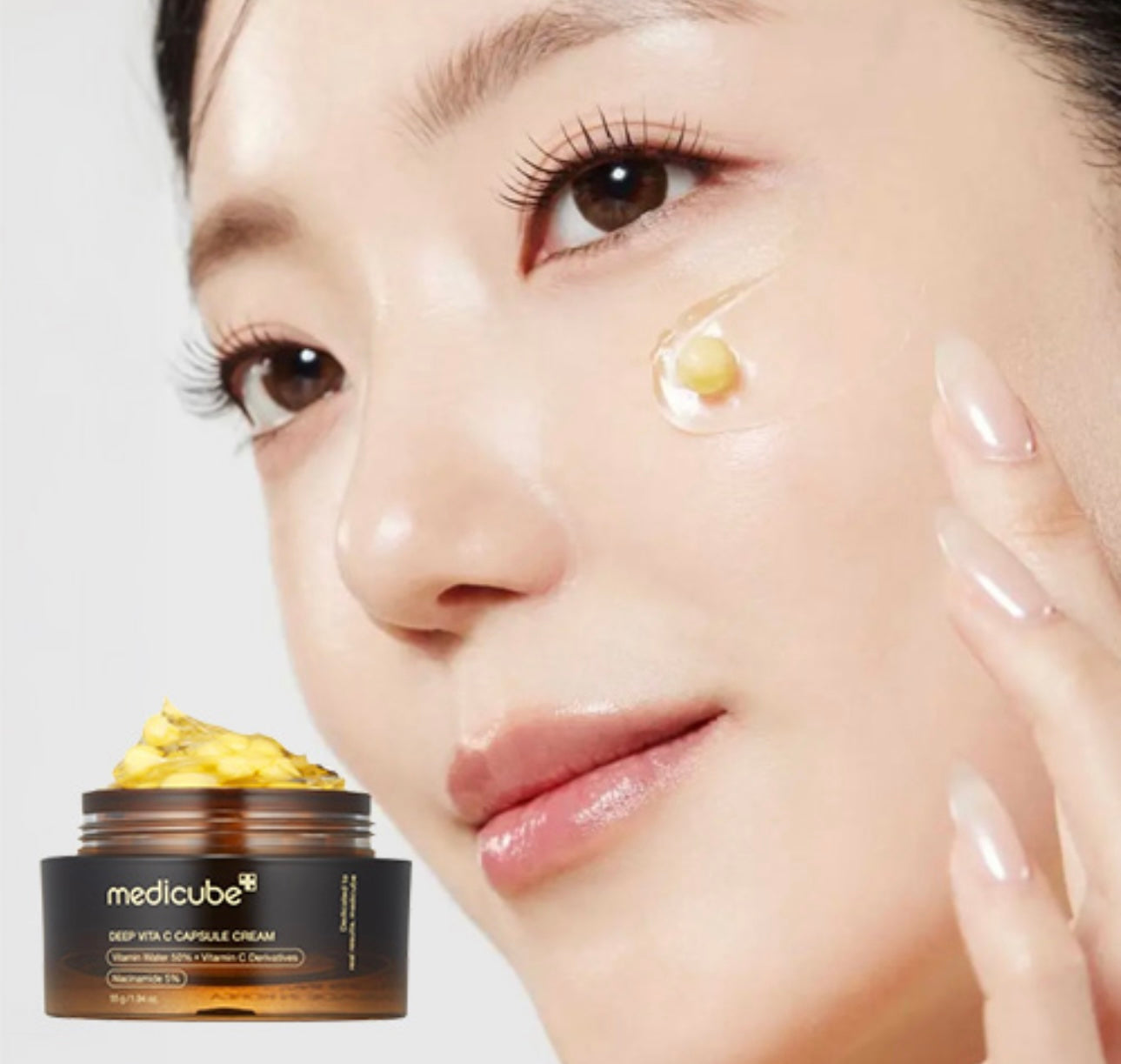 MEDICUBE Deep Vitamin C Capsule Cream 55g