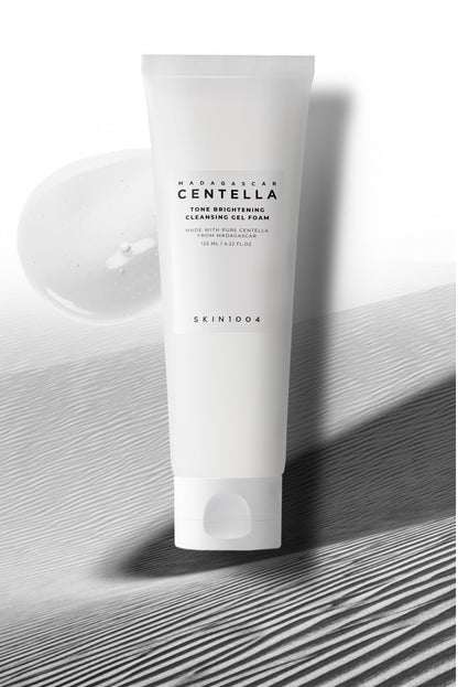 SKIN1004, Madagascar Centella Tone Brightening Cleansing Gel Foam 125ml