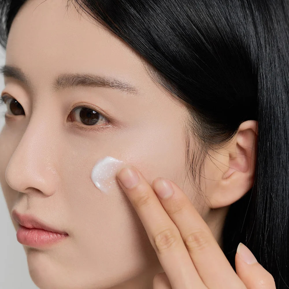 Skin1004, Madagascar Centella Tone Brightening Capsule Cream 75ml