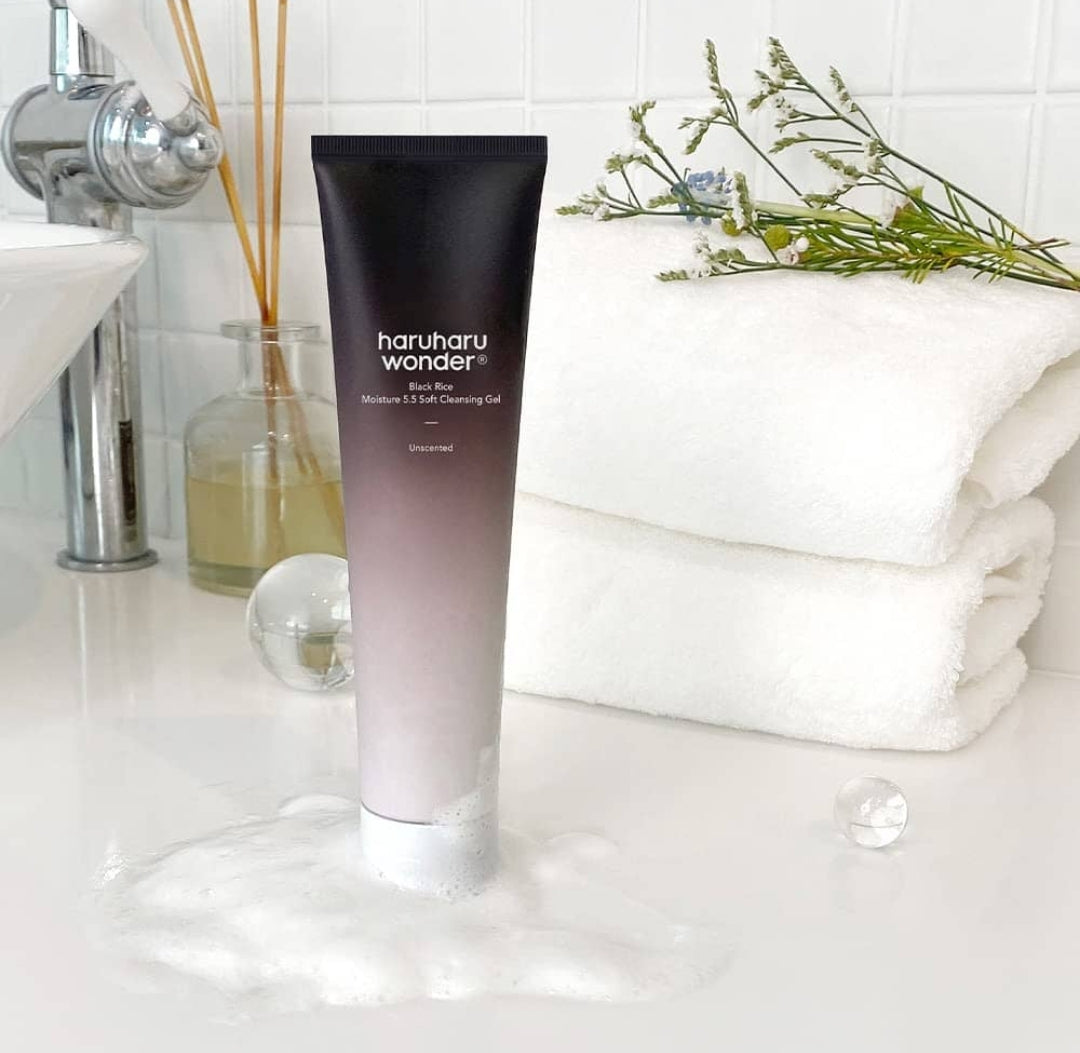Haruharu Wonder Black Rice Moisture Deep Cleansing Gel